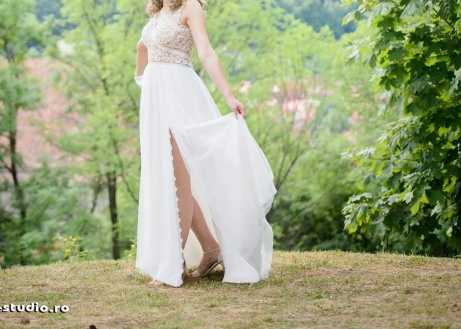 Vând rochie de mireasă