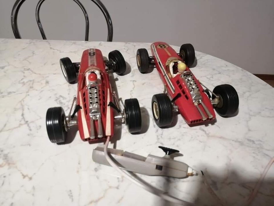 Jucarii vechi, Lotus de curse