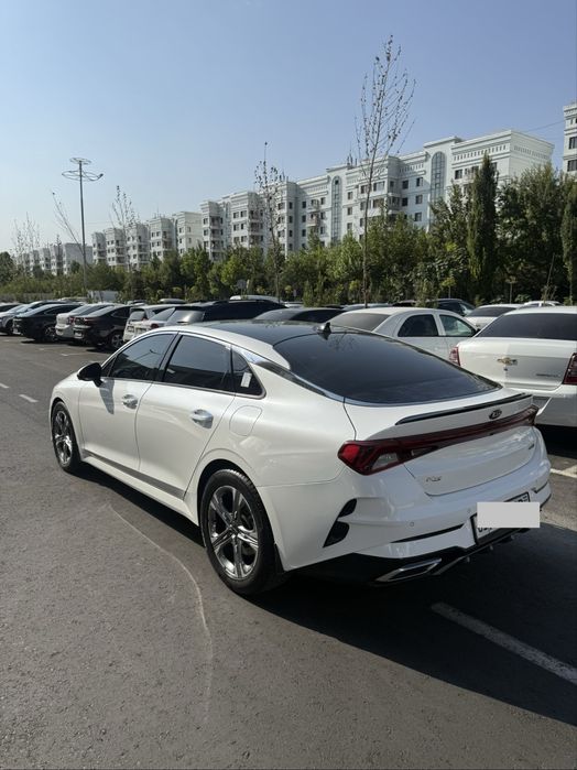 Kia k 5 2021