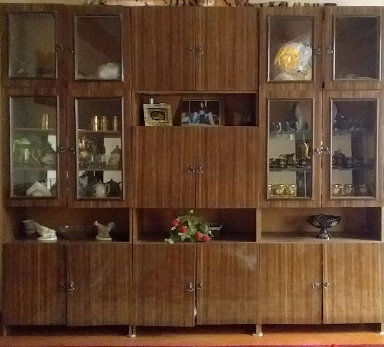 Сотилади  стенка