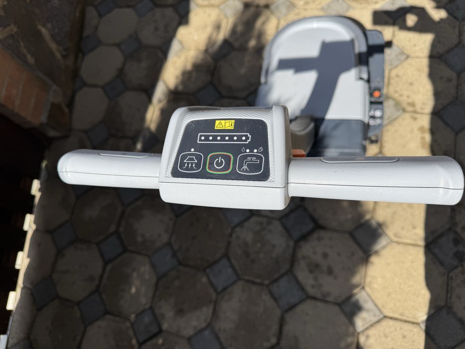 Nilfisk SC 250 aparat curatat pardoseli