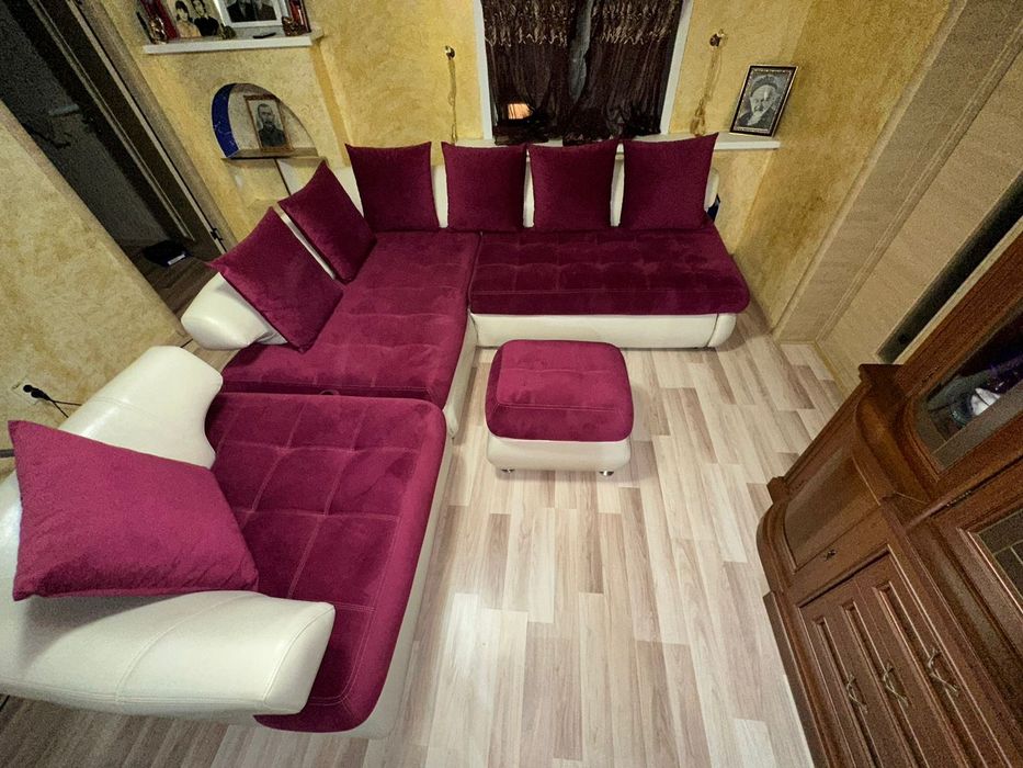 Продам диван, кресло и пуфик