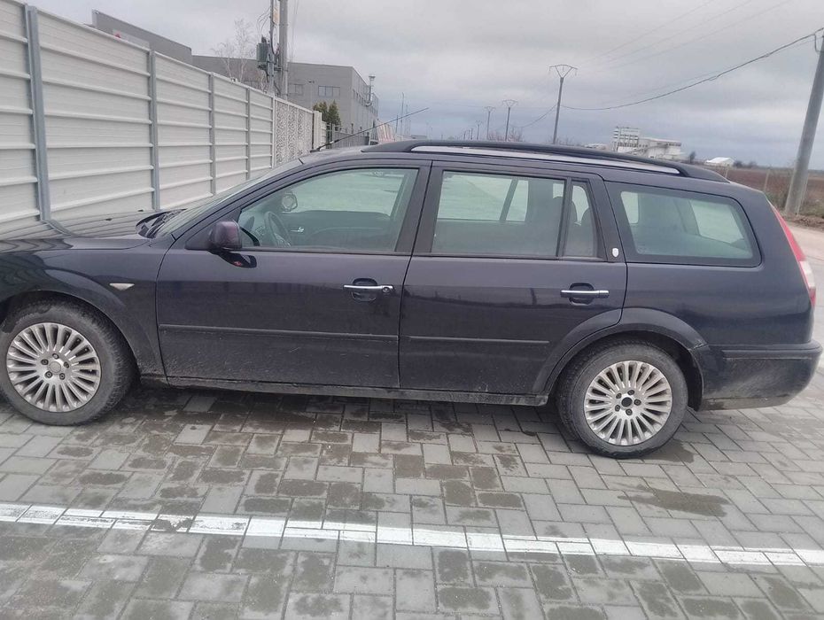Masina de vanzare ford mondeo