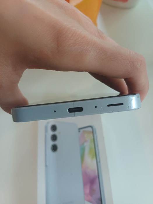 Samsung A35 8/128