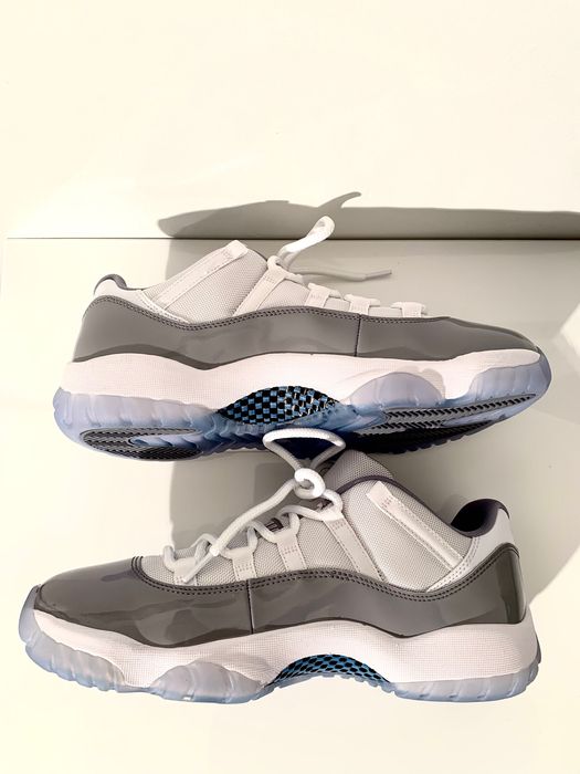 Jordan 11 Retro Low Cement Grey