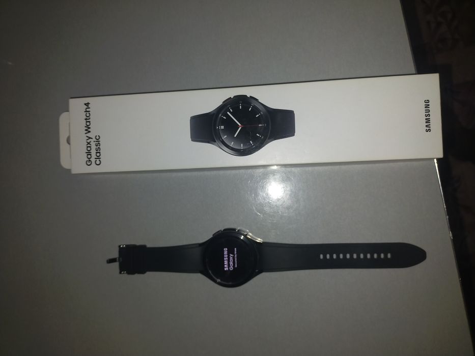 Продам Galaxcy Watch4