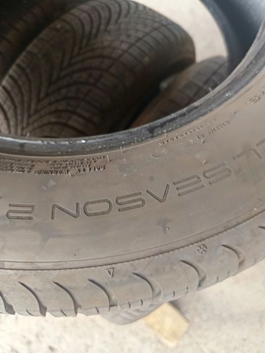 4бр.Всесезонни гуми 215/65/16-Dunlop за джип