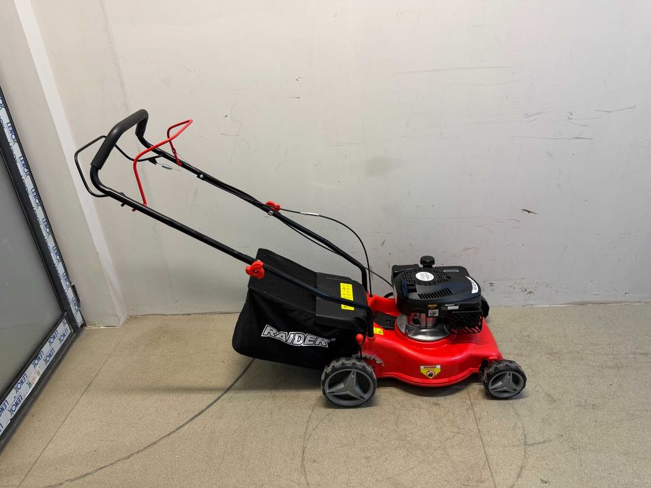 Косачка бенз. самоход 80cc 1.8kW 40cm 40L/Косачка бенз. самоход 3.7kW