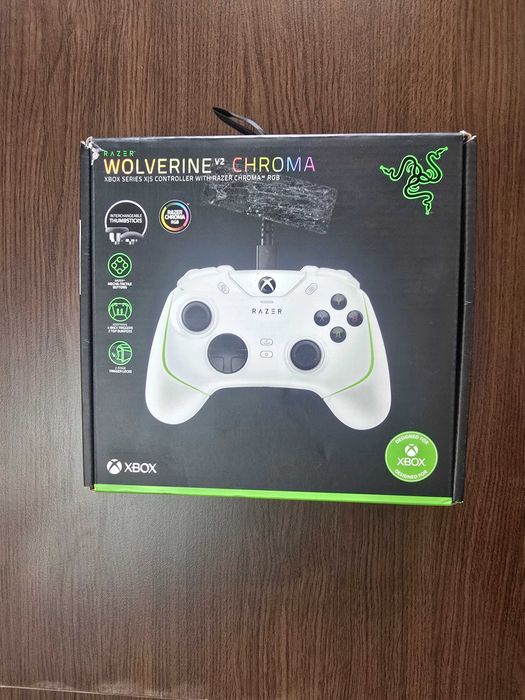 Razer Wolverine v2 chroma