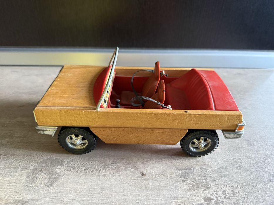 Masinuta de colectie Lundby