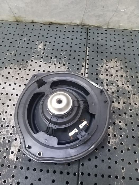 Boxa audio dreapta fata mercedes c class w204 a2049062401