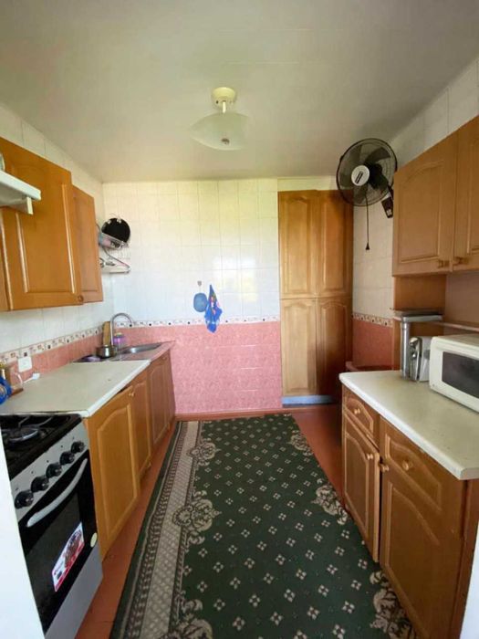 15-кварталда барча шароитли квартира кизларга ва аёлларга без маклера