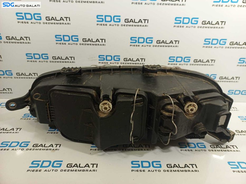 Far Dreapta cu Lupa FARA Xenon EUROPA Fiat Punto 1998 - 2005 [L2151]