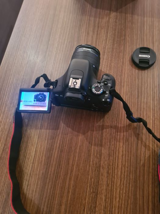 Canon EOS 600D + EF-S 18-55mm III + Case Logic + Пълен комплект