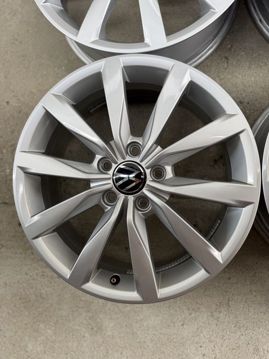 Set 4 jante originale VW Golf 6 7 8  Dijon R17"  – 5G0601025K – 6Jx17 ET48 – 5x112 – 57.1 mm