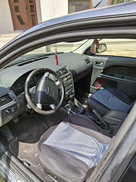 FORD Mondeo 2005 — imagine 4