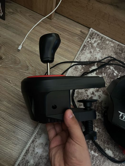 Thrustmaster t150 + shifter + logitech педали