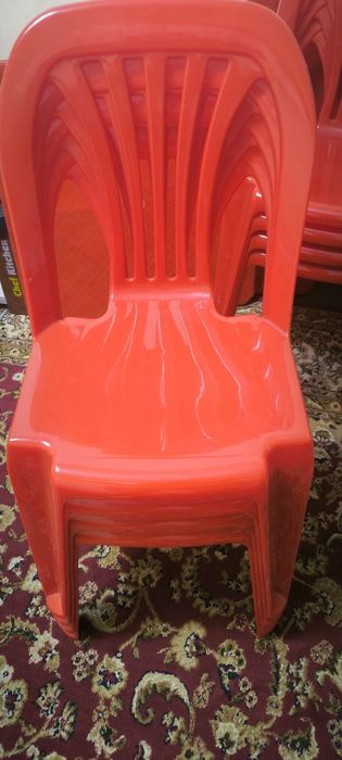 стул ва стол пластмассовый