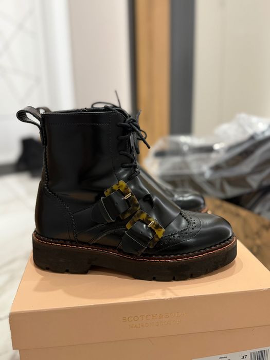 Scotch & soda боти