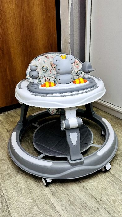 Коляска детский и подарк хадонок