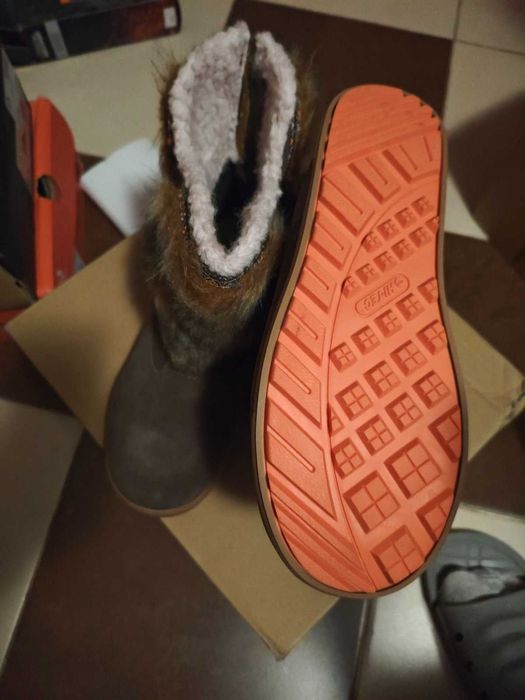 Обувки ботуши Hi Tec