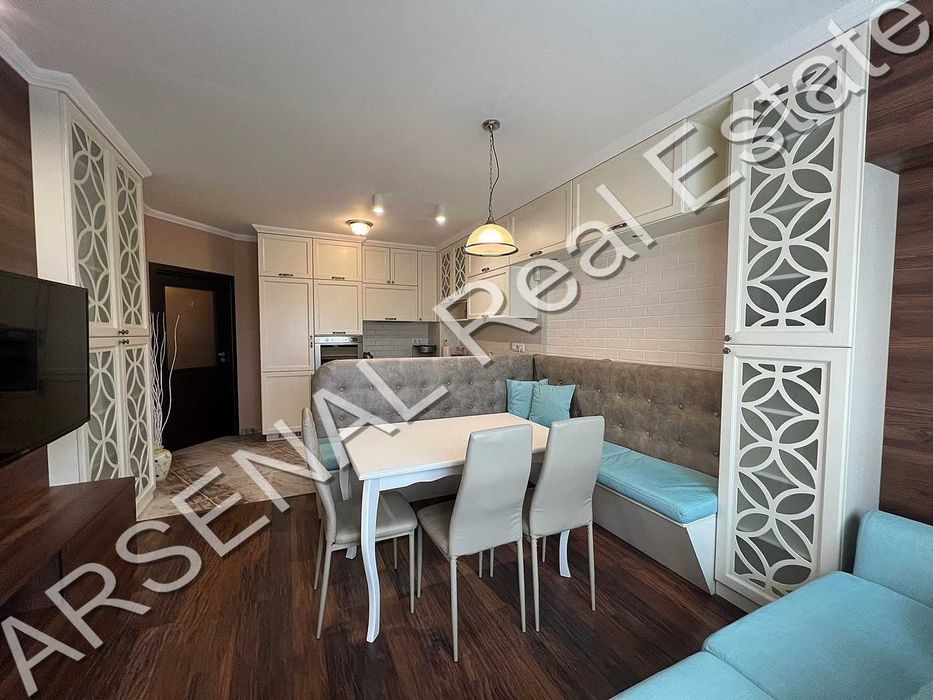 Дава се под наем Тристаен апартамент в София, Гео Милев - 95 кв.м за 800 € - Снимка #10