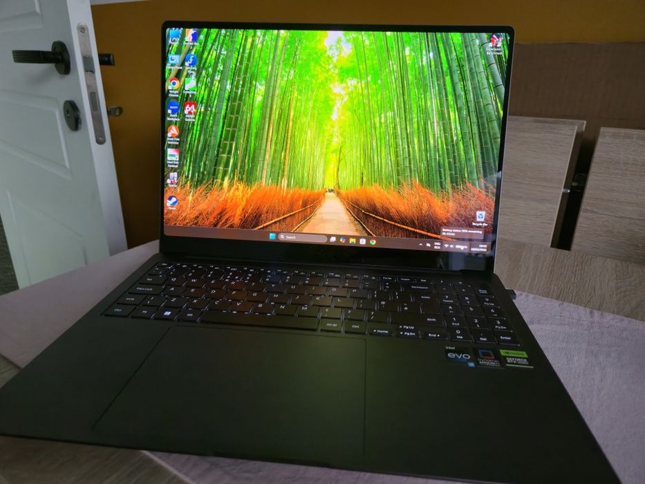 Laptop Samsung galaxy Book 3 / i9 / rtx 4070