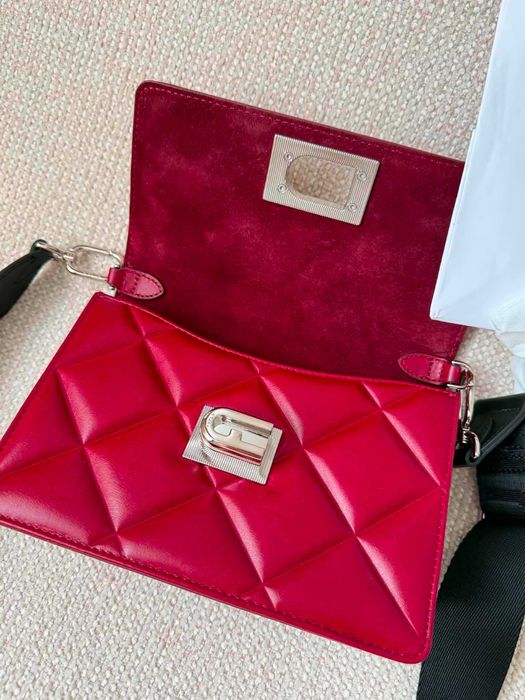 Чанта на Furla от естествена кожа модел FURLA 1927 SOFT MINI CROSSBODY