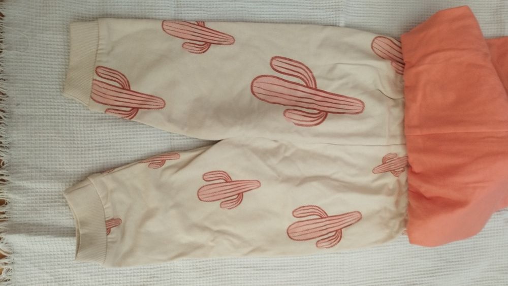 Продавам детски дрехи