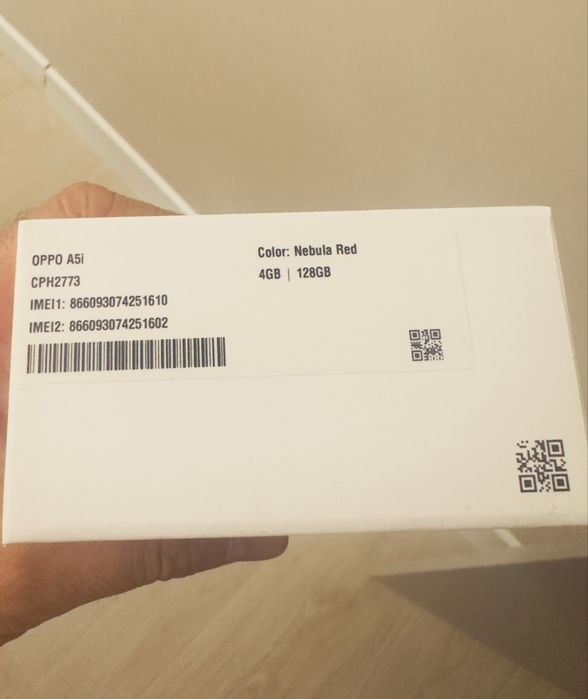 Oppo A5i телефон почти новый