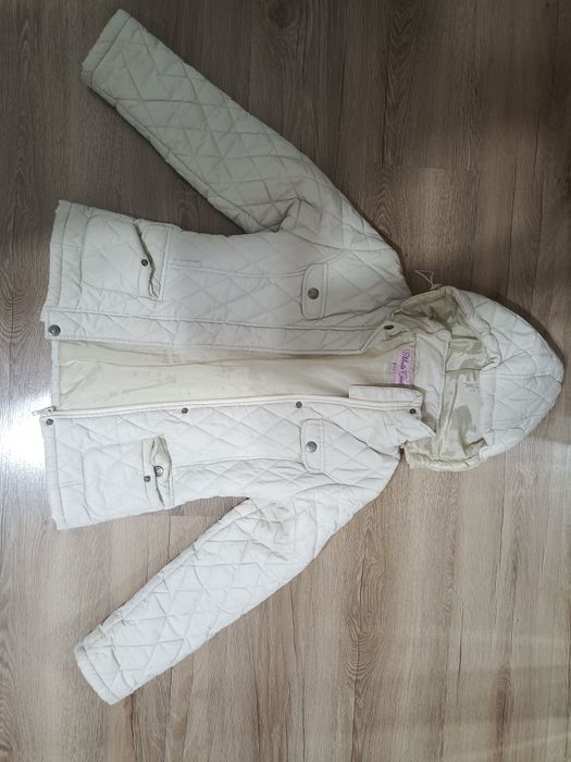 Продам куртку на весну