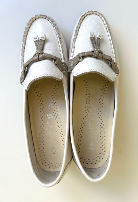 Елегантни анатомични кожени обувки