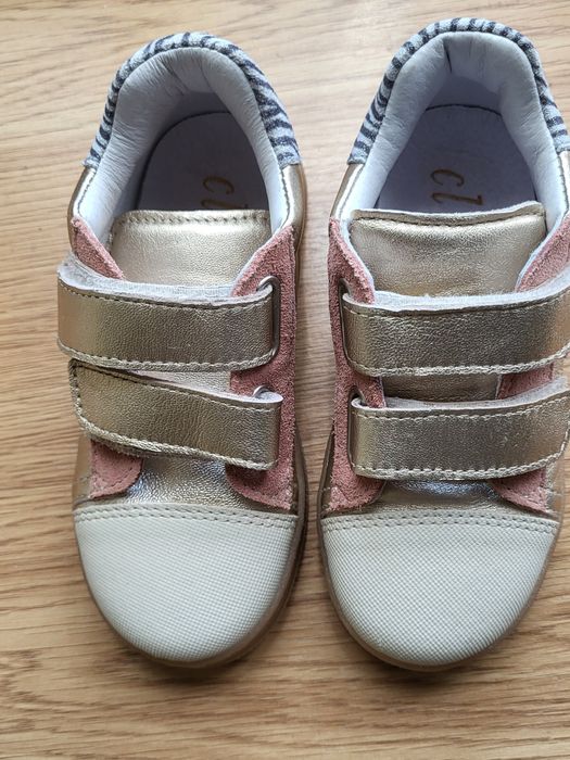 Нови  детски обувки на Click