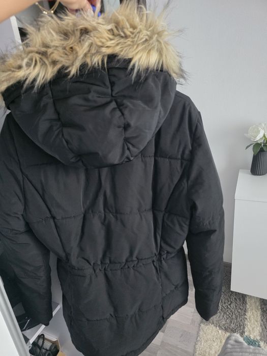 Geaca iarna cu gluga H&M,masura 38