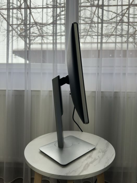 Monitor Dell P2214H 22” IPS Full HD, reglabil pe înălțime