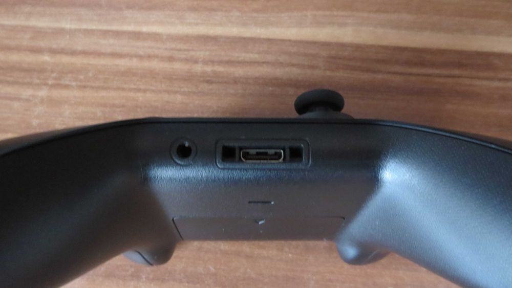 Microsoft Xbox Controller + Wireless Adapter