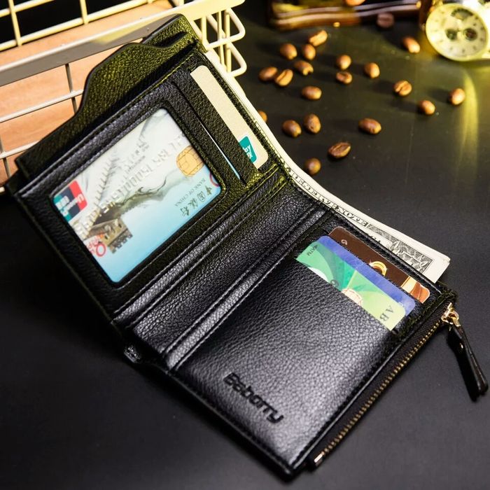 Стилен мъжки портфейл с RFID защита