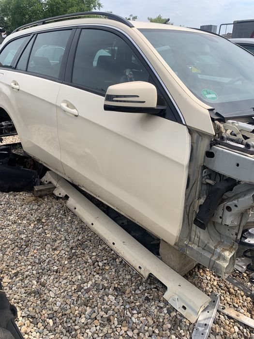 Usa ,Portiera Mercedes W212 fata spate