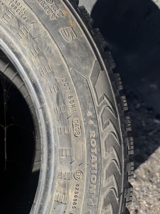 Зимние шины  225/65/R17