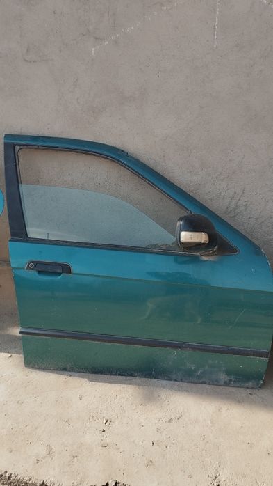 BMW Эшиклари сотилади холати ало.