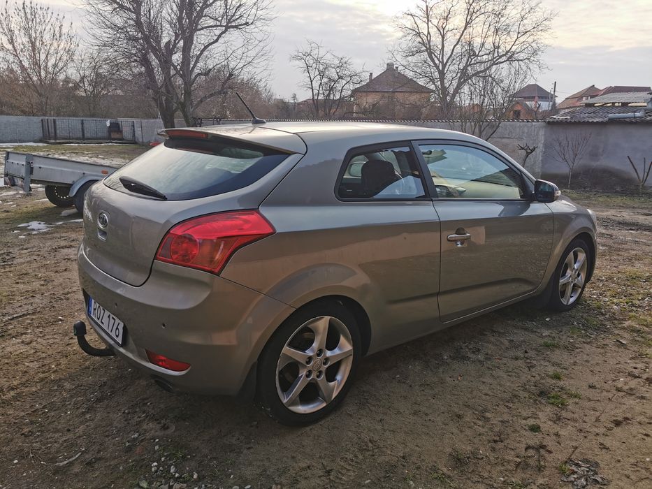 Kia Ceed 2011  diesel 1.6