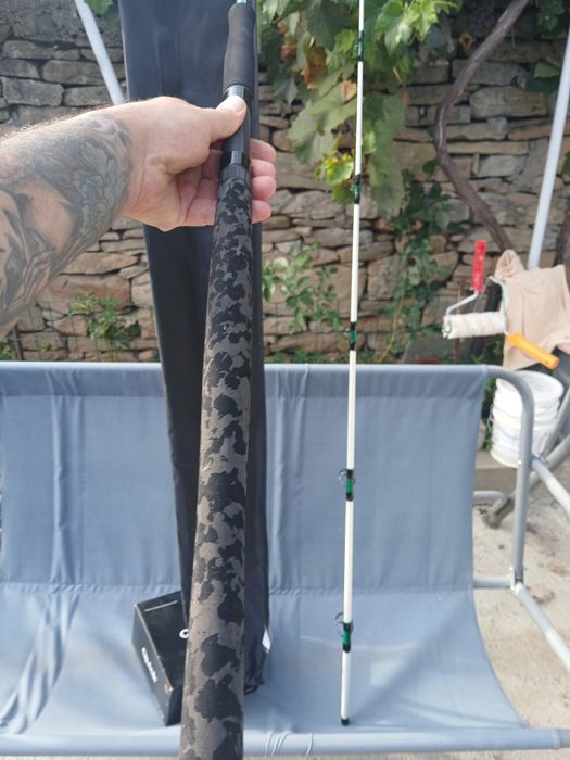 Спининг комплект  за Сом чисто нов