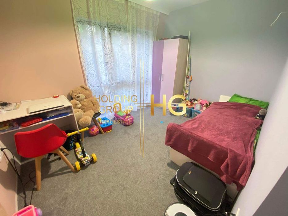 Продава се Тристаен апартамент в Варна, Възраждане 3 - 110 кв.м за 1682 €/кв.м - Снимка #6