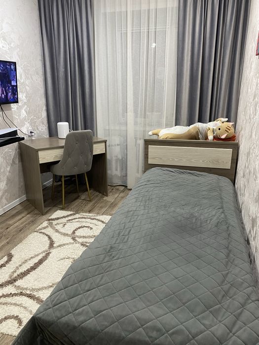 Мебель для школьника, комплект, почти новая