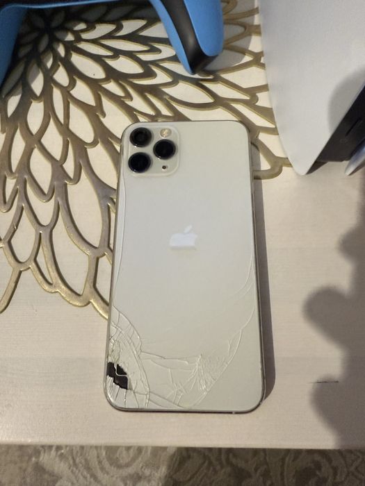 iPhone 11 pro 64