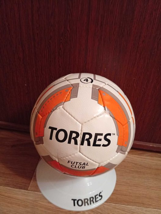 Продам мяч футзал