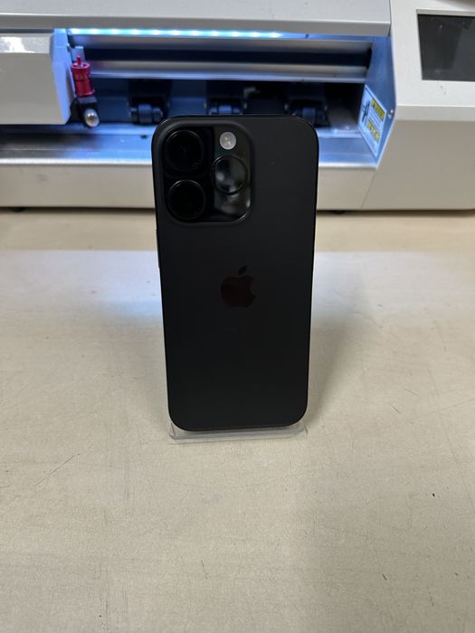 Iphone 16 pro / 128 gb / 100 baterie / folie sticla cadou