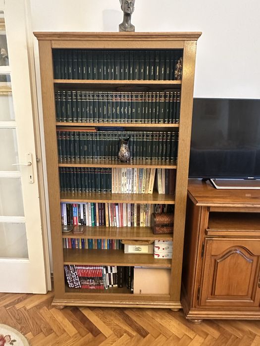Etajera tip biblioteca lemn stejar