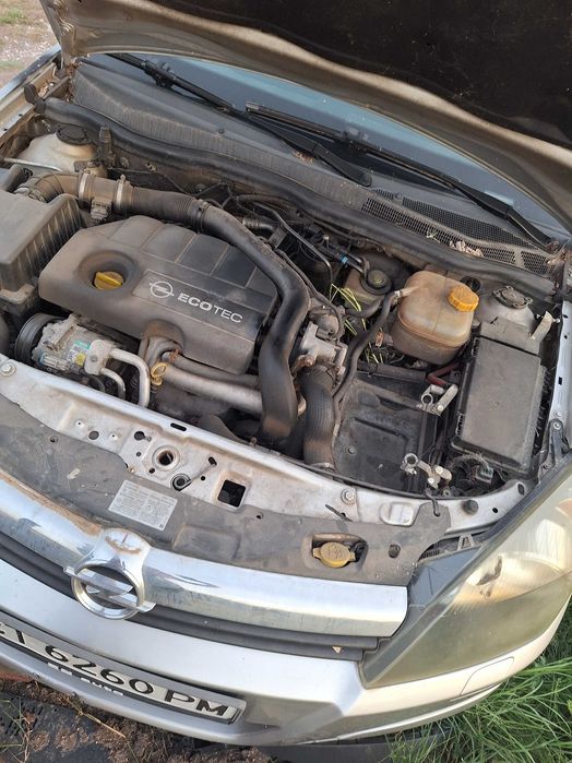 Опел Астра на части