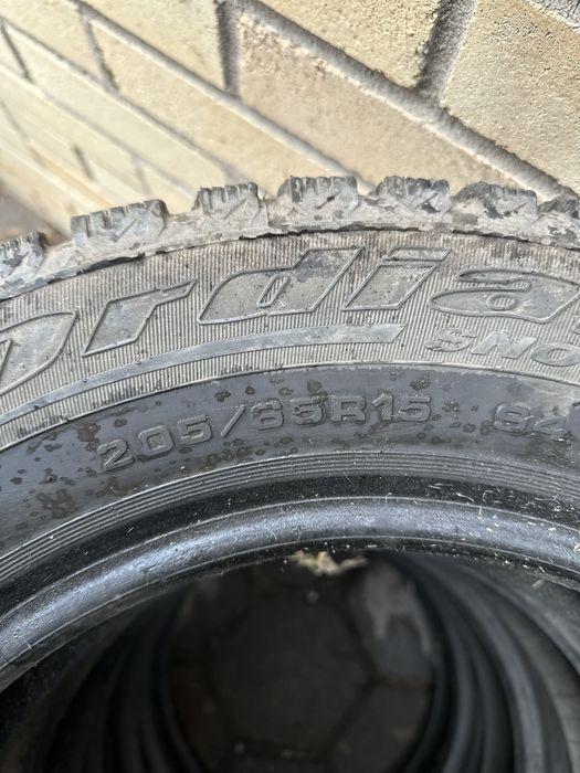 Продаю 4 комплекта автошин